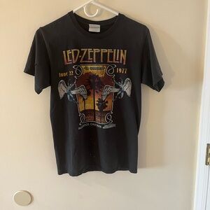 Led Zeppelin